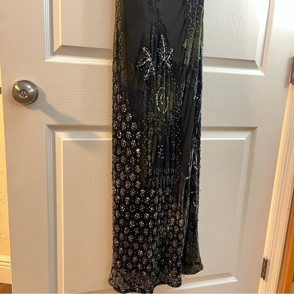 Sue Wong Velvet Burnout Beaded Dress 10 - Picture 11 of 11